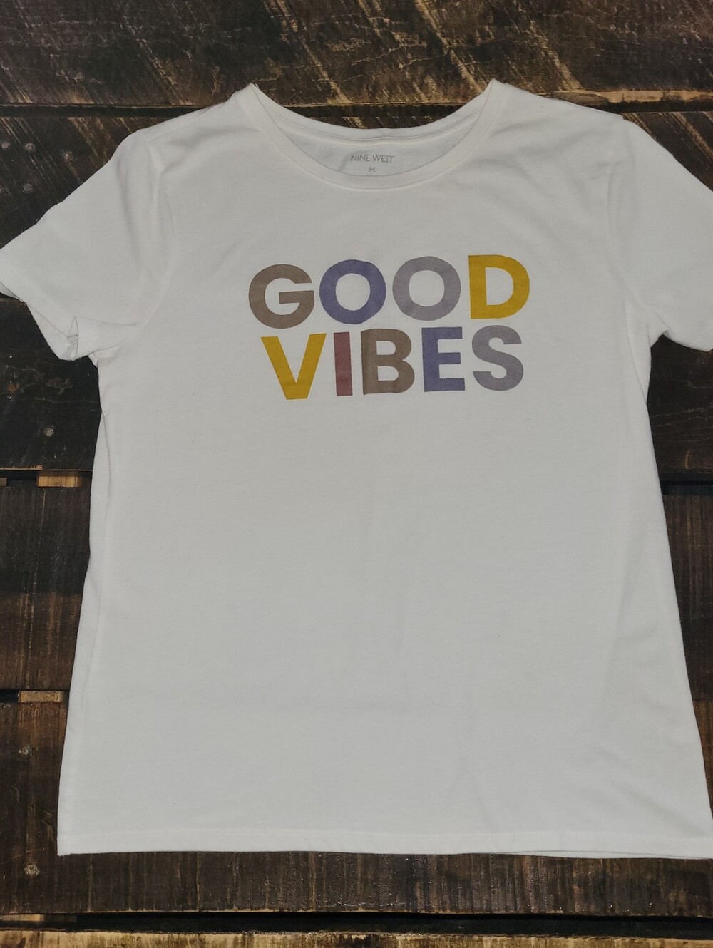 Nine West Womans Good Vibes White Graphic Tee Size Medium